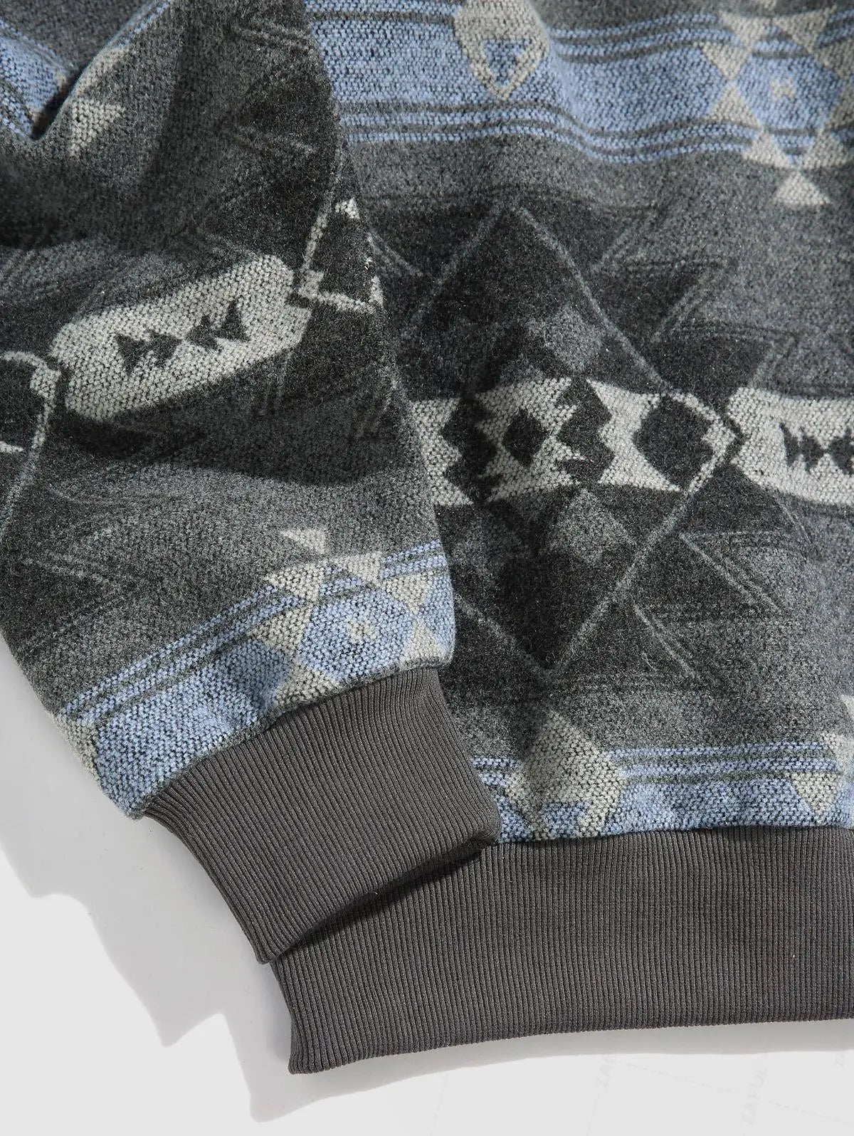 DAVI AZTEC PRINTED FUZZY SLEECE QUARTER ZIP